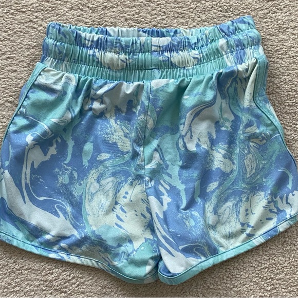 Jumping Bean Active Shorts - Picture 2 of 3
